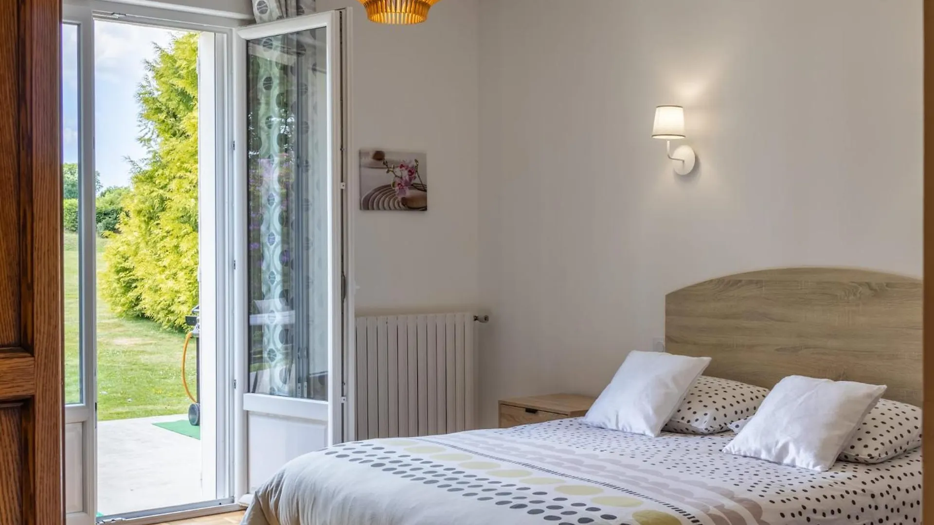 Дом отдыха Maison Familiale Terrasse Et Parc Plouisy